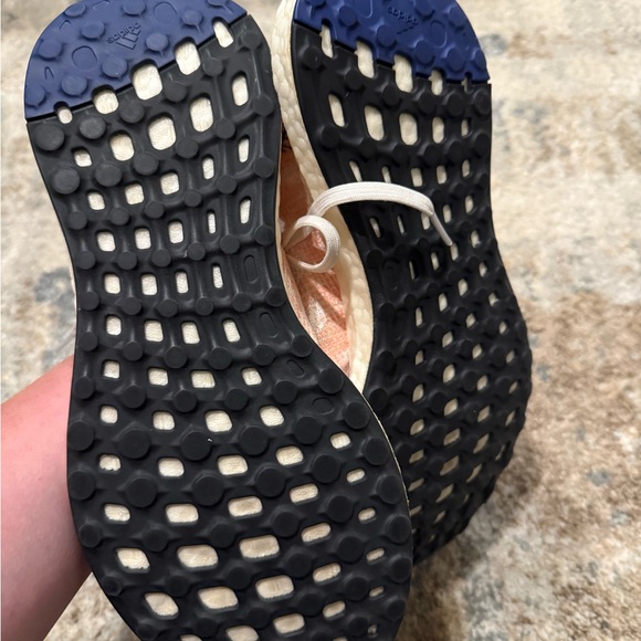 Adidas | Pure boost pink and white sneakers size 8 - Picture 9 of 10